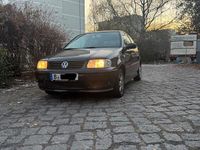 Gebraucht VW Polo 60 PS (44 kW) 2001 Schwarz Kleinwagen
