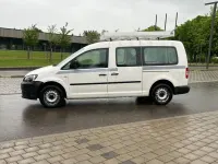Używany VW Caddy 102 KM (75 kW) 2012 Biały Minivan