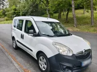 Gebraucht Opel Combo 105 PS (77 kW) 2012 Weiß Van / Kleinbus