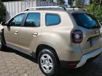 Gebraucht Dacia Duster 125 PS (91 kW) 2018 Gelb SUV