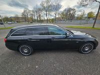 Gebraucht Mercedes E220 194 PS (142 kW) 2020 Silber Kombi