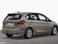 Gebraucht BMW 220 Active Tourer Advantage 192 PS (141 kW) 2016 Silber Van / Kleinbus