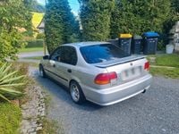 Gebraucht Honda Civic 115 PS (84 kW) 1999 Silber Limousine