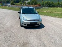 Gebraucht Ford Fiesta 80 PS (58 kW) 2003 Silber Kleinwagen