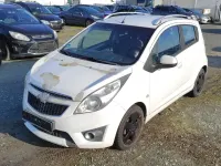 Używany Chevrolet Spark LT 82 KM (60 kW) 2012 Biały Hatchback