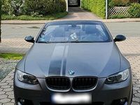 Gebraucht BMW 335 Cabriolet 306 PS (225 kW) 2008 Grau Cabrio