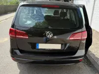 Gebraucht VW Sharan Trendline 150 PS (110 kW) 2016 Schwarz Van / Kleinbus