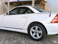 Gebraucht Mercedes SLK230 197 PS (144 kW) 2002 Weiß Cabrio