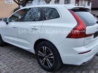 Gebraucht Volvo XC60 Momentum 190 PS (139 kW) 2020 Weiß SUV