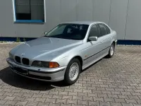 Gebraucht BMW 520 150 PS (110 kW) 2000 Silber Limousine