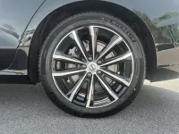 Gebraucht Volvo V60 Ultra 455 PS (334 kW) 2025 Onyx schwarz Kombi