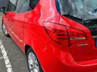 Gebraucht Opel Meriva 110 PS (80 kW) 2013 Rot Van / Kleinbus