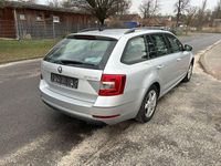 Gebraucht Skoda Octavia Ambition 116 PS (85 kW) 2020 Silber Kombi