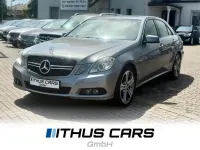 Gebraucht Mercedes E220 170 PS (125 kW) 2009 Silber Limousine