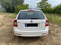 Gebraucht Skoda Octavia RS 200 PS (147 kW) 2012 Weiß Kombi