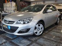 Gebraucht Opel Astra Energy 120 PS (88 kW) 2014 Silber Limousine