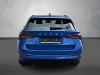 Gebraucht Skoda Octavia 150 PS (110 kW) 2023 Raceblau metallic Kombi