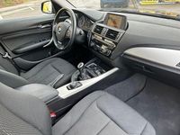 Gebraucht BMW 118 Advantage 150 PS (110 kW) 2016 Schwarz Kleinwagen