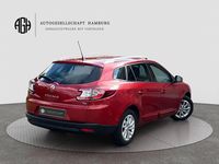 Gebraucht Renault Mégane III Dynamique 116 PS (85 kW) 2012 Rot Limousine