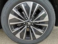 Neu Skoda Superb Selection 360 PS (264 kW) 2025 Pebble silber metallic