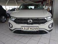 Gebraucht VW T-Roc Life 150 PS (110 kW) 2024 Ascotgrau SUV