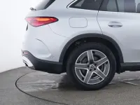 Gebraucht Mercedes GLC220 AMG line Plus 197 PS (144 kW) 2025 Lack hightechsilber SUV