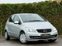 Gebraucht Mercedes A160 95 PS (69 kW) 2010 Silber Limousine