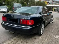 Gebraucht Audi A8 224 PS (164 kW) 2000 Blau Limousine