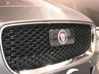 Käytetty Jaguar XE 163 HP (119 kW) 2016 Harmaa Sedan