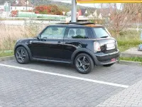 Begagnad Mini ONE 75 HK (55 kW) 2010 Svart Halvkombi