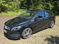 Gebraucht Mercedes B220 AMG line 177 PS (130 kW) 2016 Schwarz Kleinwagen