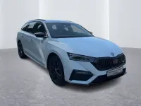 Gebraucht Skoda Octavia RS 245 PS (180 kW) 2024 Moonweiß perleffekt Kombi
