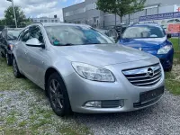 Gebraucht Opel Insignia Sport 140 PS (102 kW) 2010 Silber Limousine