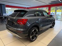 Gebraucht Audi Q2 Sport 150 PS (110 kW) 2018 Grau SUV