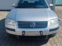Gebraucht VW Passat 102 PS (75 kW) 2001 Silber Limousine