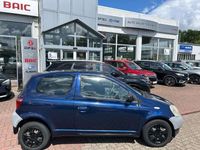 Gebraucht Toyota Yaris 68 PS (50 kW) 1999 Blau Limousine