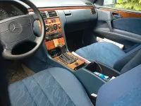 Gebraucht Mercedes E200 Classic 136 PS (100 kW) 1997 Blau Kombi