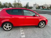 Używany Seat Altea 140 KM (102 kW) 2005 Czerwony Minivan