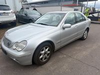Gebraucht Mercedes C200 2002 Silber Limousine