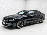 Gebraucht BMW 520 M Sport 197 PS (144 kW) 2025 Schwarz Limousine