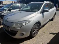 Occasion Renault Mégane Expression 106 ch (77 kW) 2011 Gris Berline