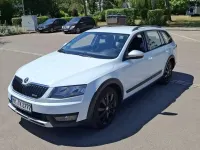 Gebraucht Skoda Octavia 184 PS (135 kW) 2015 Weiß Kombi