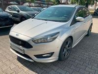 Gebraucht Ford Focus ST-Line 150 PS (110 kW) 2018 Silber Limousine