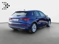 Gebraucht Audi A3 Advanced Plus 150 PS (110 kW) 2023 Navarrablau metallic Limousine