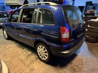 Gebraucht Opel Zafira Basis 97 PS (71 kW) 2005 Other Van / Kleinbus