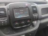 Gebraucht Opel Vivaro 120 PS (88 kW) 2018 Weiß Van / Kleinbus