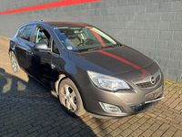 Gebraucht Opel Astra 120 PS (88 kW) 2012 Blau Limousine