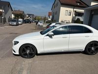 Gebraucht Mercedes 220 194 PS (142 kW) 2016 Weiß Limousine