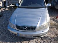 Second-hand Opel Omega 218 CP (160 kW) 2001 Argintiu Berlinǎ