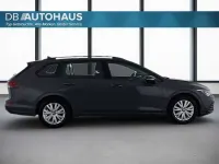 Gebraucht VW Golf VIII Life 110 PS (80 kW) 2024 Grau Kombi